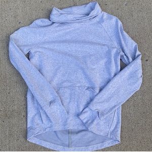Lululemon find your unwind Pullover Size 4